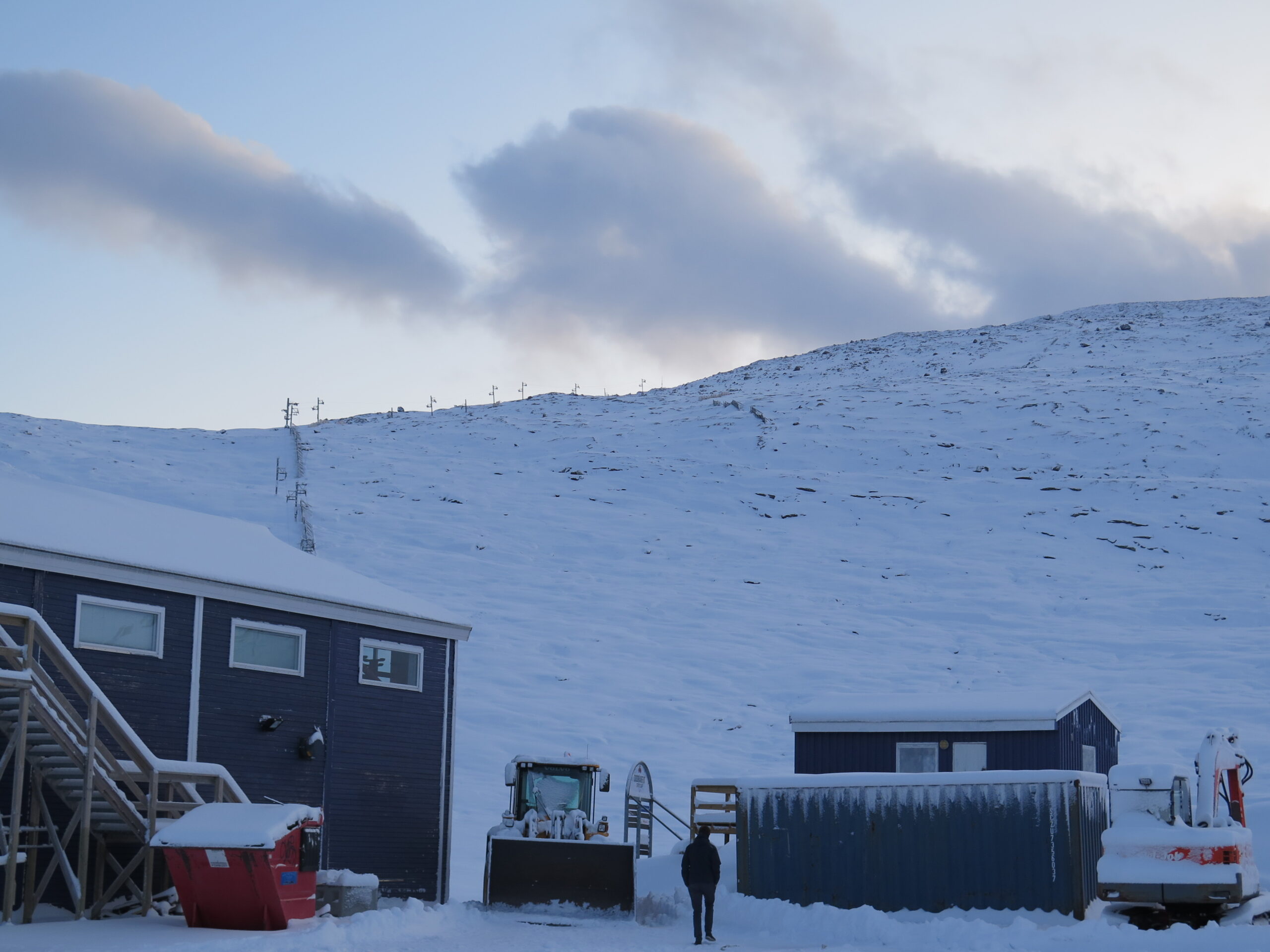 7 steder har skilifte i Grønland, men de mangler vedligehold og er derfor ofte ikke i brug.